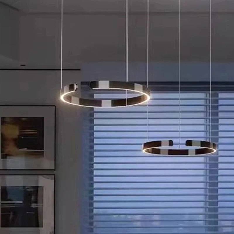 Regal Empire Ring Chandelier