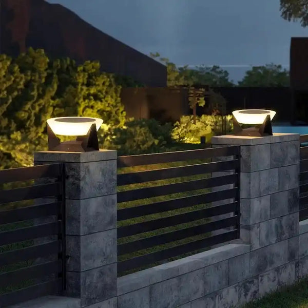 Zynella Solace: Solar-Powered Lamp