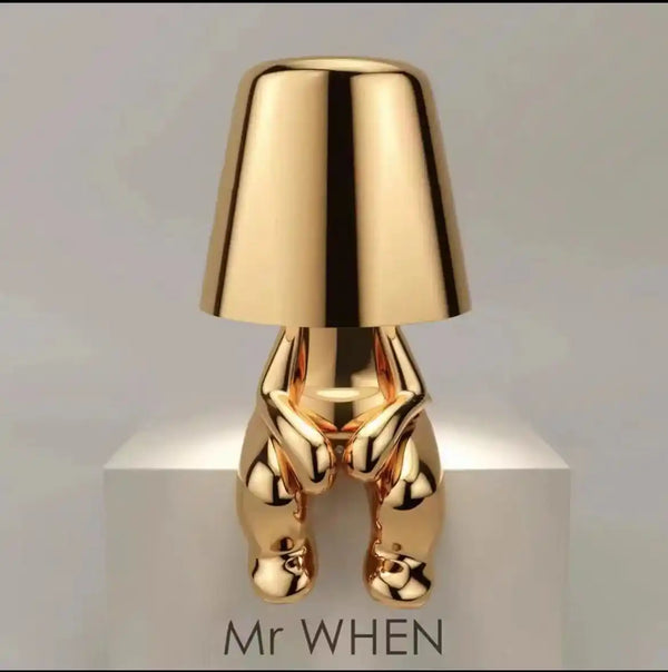 Zynella Oscar: Italian-Style Golden "Little Man" Portable Desk Lamp