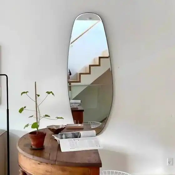 Zynella Aura Curve: Art Deco Irregular LED Full-Body Mirror