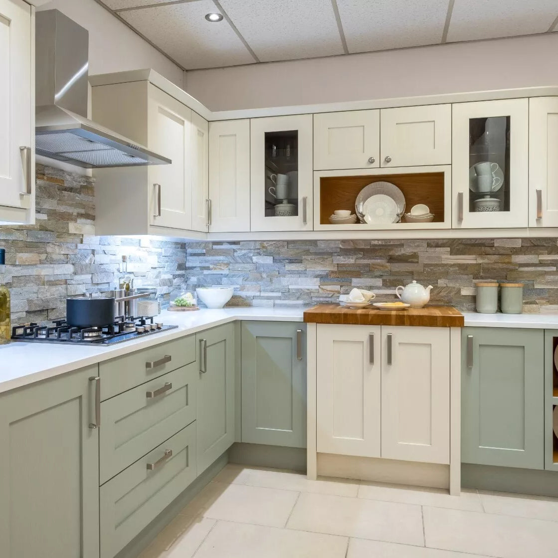 Zynella Shine Cabinet Pull Chic