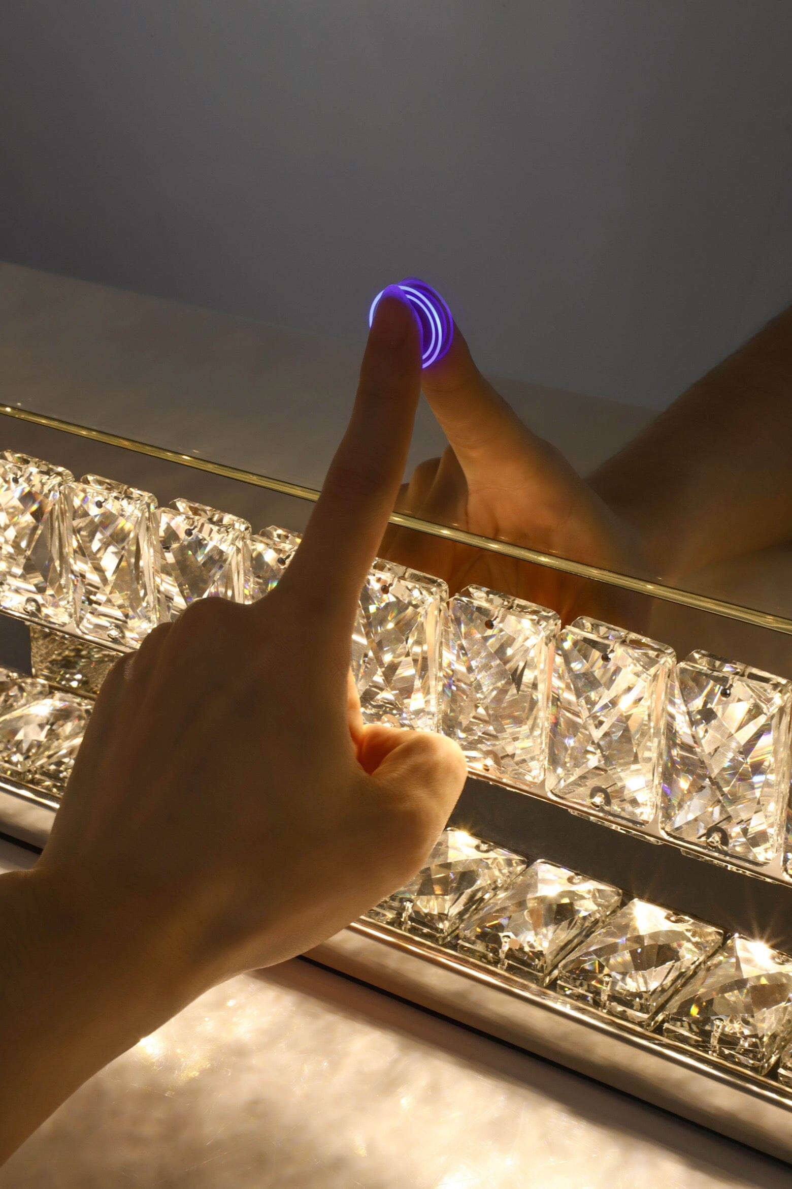 Zynella Vanity Elegant Mirror