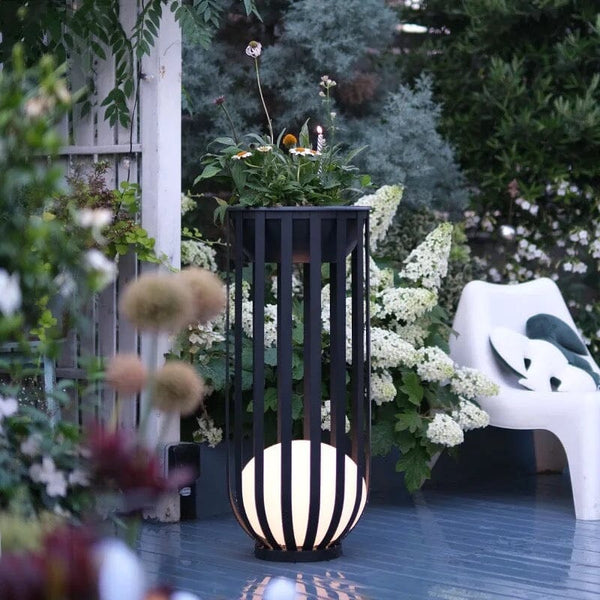 Zynella Flower Pot Table Lamp