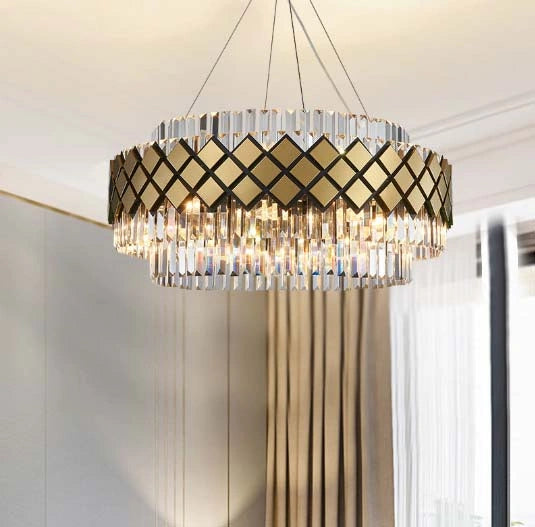 Luxury glass pendant in dining nook
