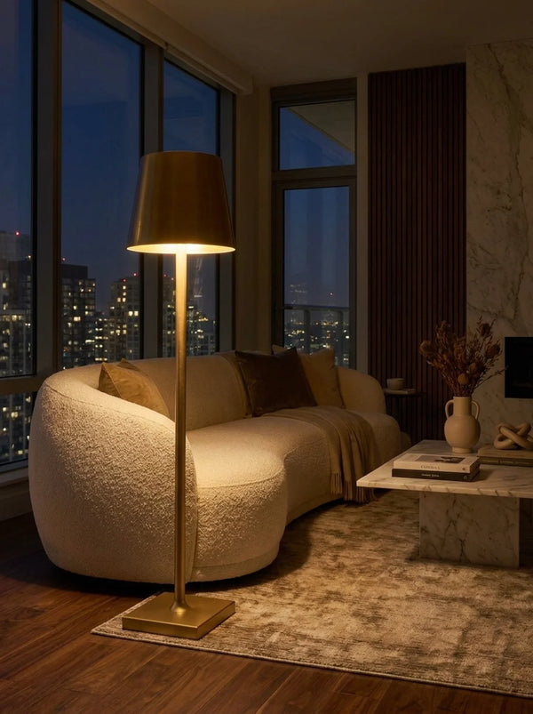 Zynella Dimmable Elegant Table Lamp