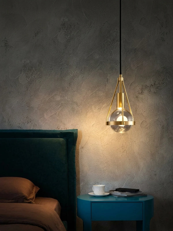 Eira Minimalist Gold Pendant