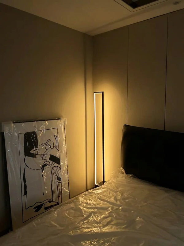 Mulan Floor Glass Lamp