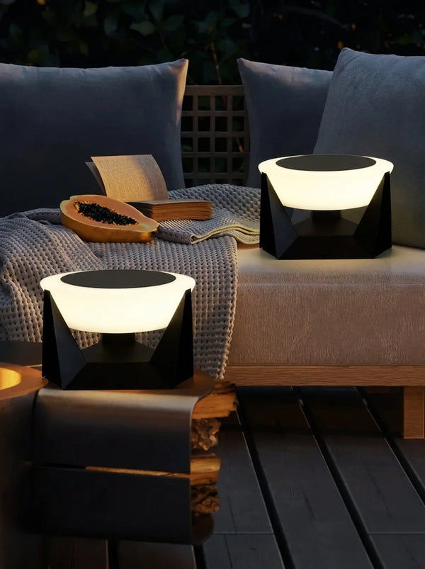 Zynella Solace: Solar-Powered Lamp