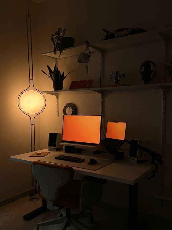 Halo Beam Floor To Ceiling Modern Lamp
