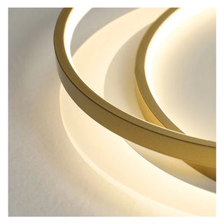 Queen's Ring Lamp Classic Modern  Luxury Marble Base Table Lamp