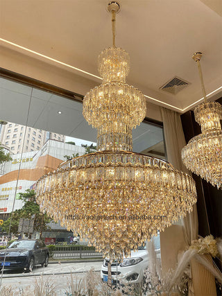 Orlix Large Crystal Chandelier Luxurious Modern  Timeless Lantern Style Wall Lamp